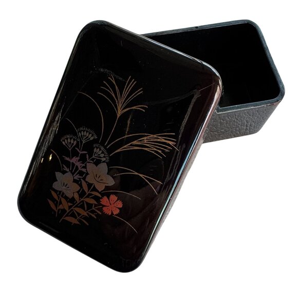 Small Black Lacquered Keepsake Gift Box Floral Cover - Picture 4 of 5